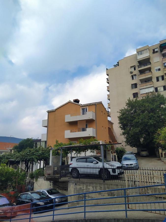 Apartments Bovan ヘルツェグ・ノヴィ エクステリア 写真